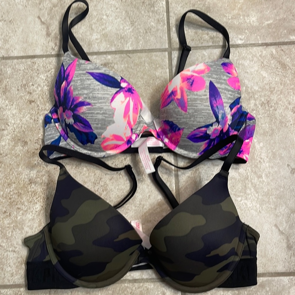 34B PINK bras NWOT